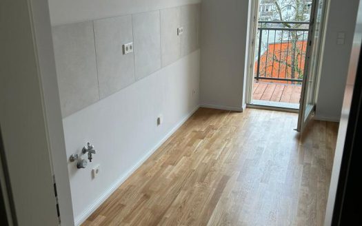 Hochwertige 4 Zimmer in Süden mit Balkon #Fussbodenheizung #2 Bäder#Lift