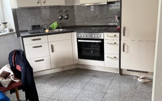 Zentrumsnah Wohnen * Maisionette * im Hinterhaus * Stellpaltz *