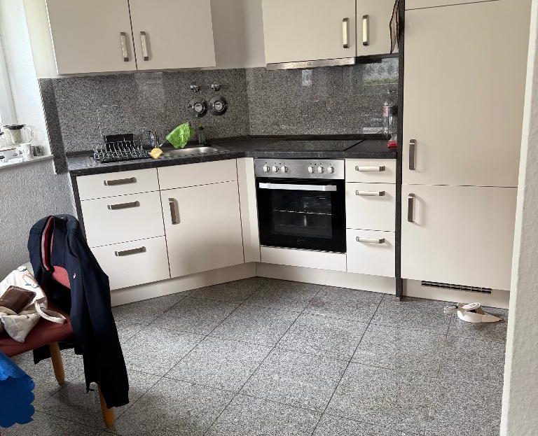 Zentrumsnah Wohnen * Maisionette * im Hinterhaus * Stellpaltz * - Foto 3