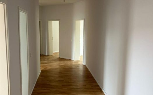 Hochwertige 4 Zimmer in Süden mit Balkon #Fussbodenheizung #2 Bäder#Lift