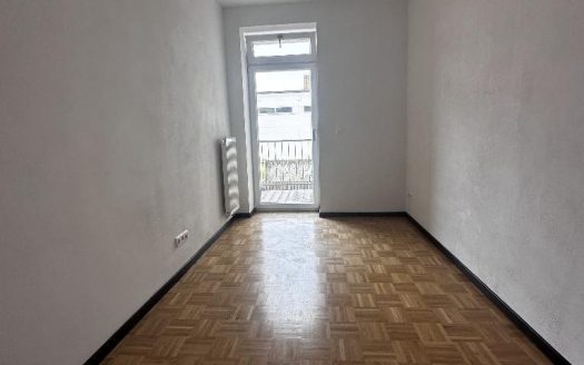 3-Zimmerwohnung mit Balkon / Parkett in Mockau