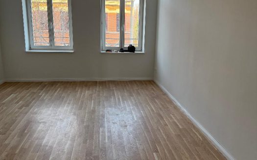 ERSTBEZUG nach Denkmalsanierung 3 Zimmer Dachgeschoss auf 2 Ebenen * ab 1.6.2026 *