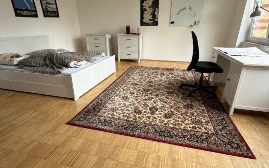 Zentrumsnah Wohnen * Maisionette * im Hinterhaus * Stellpaltz *