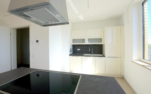 In Zentrumsnähe – moderner Neubau mit Tiefgarage * EBK * FuBo-Heizung * Lift usw.