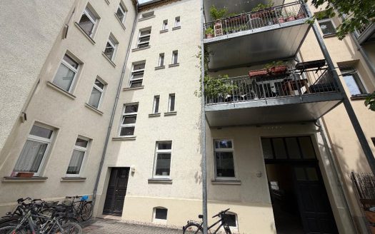 Charmante Altbau-Eigentumswohnung im sanierten Gründerzeithaus – Kapitalanlage oder stilvolles Zuhause in Leipzig-Lindenau